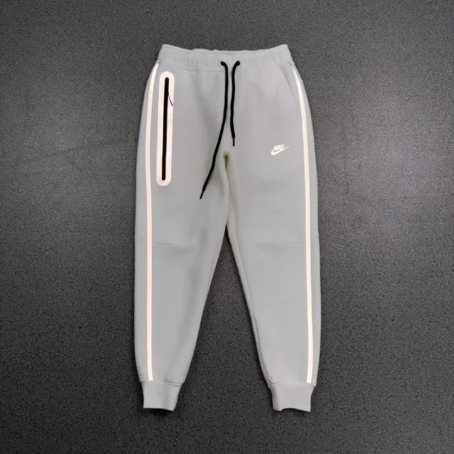 Nike Tech Fleece Joggers Reflective Stripe