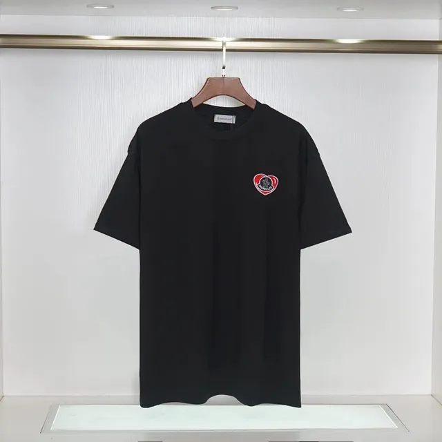 Moncler T-Shirt Heart Logo