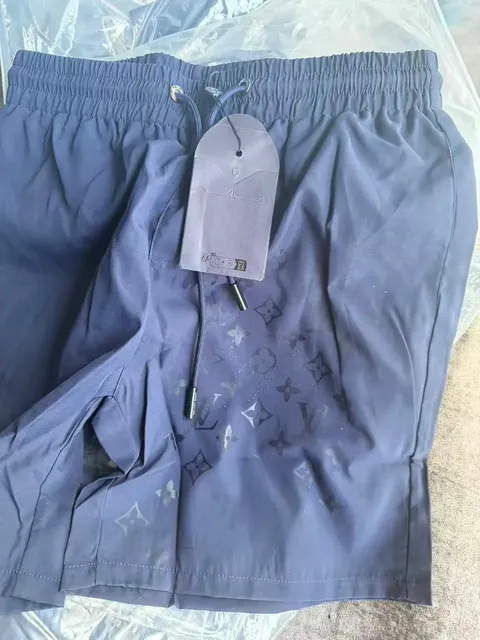 L* Dark blue