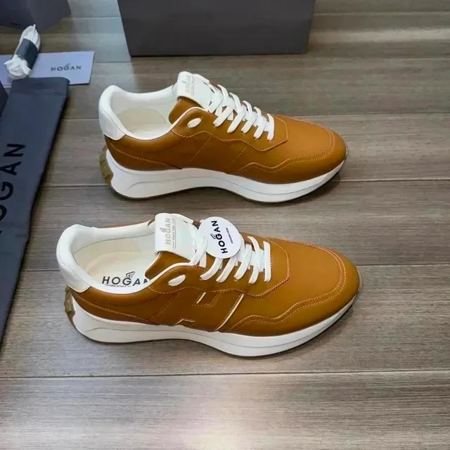 Hogan Sneaker Tan and White