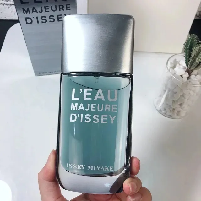Issey Miyake L'Eau Majeure d'Issey Eau de Toilette
