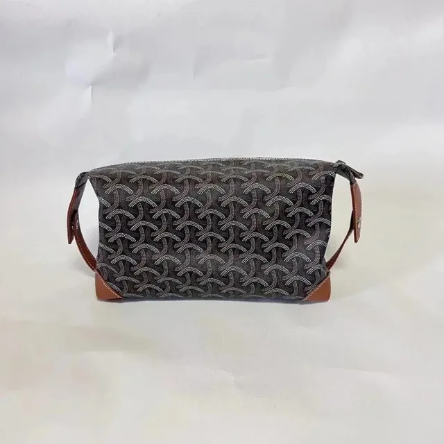 Goyard Saint Louis Pouch Monogram Canvas