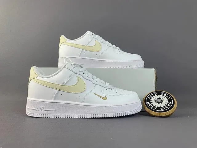 Nike Air Force 1 Low Lemon Drop