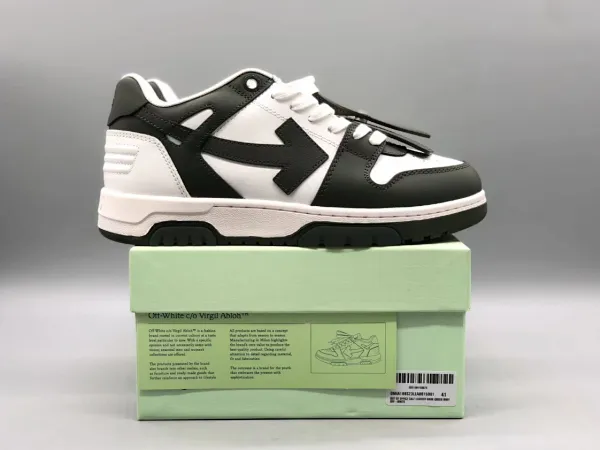 Off-White Runner Arrow Logo