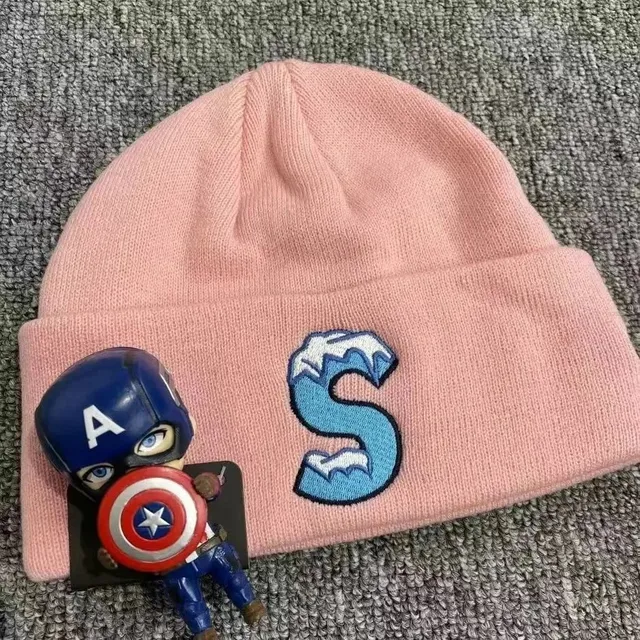 Beanie Embroidered S Logo