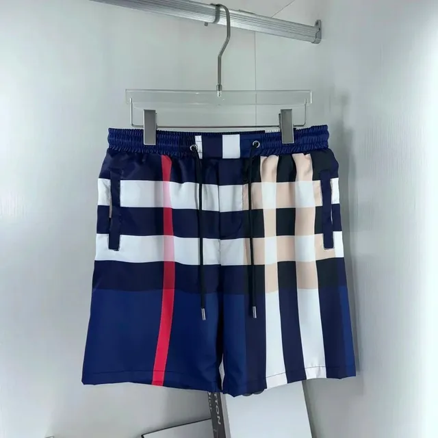 Burberry Checkered Shorts Classic Check