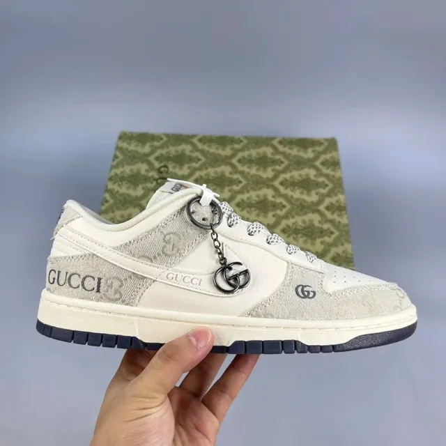Gucci × Nike Dunk Low