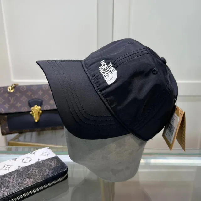 The North Face Base Camp Hat Logo Embroidery