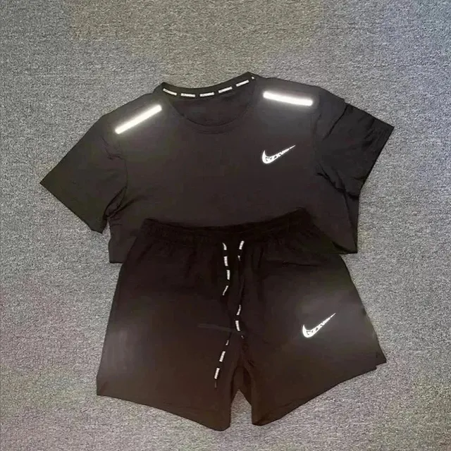 Nike Reflective Performance Set