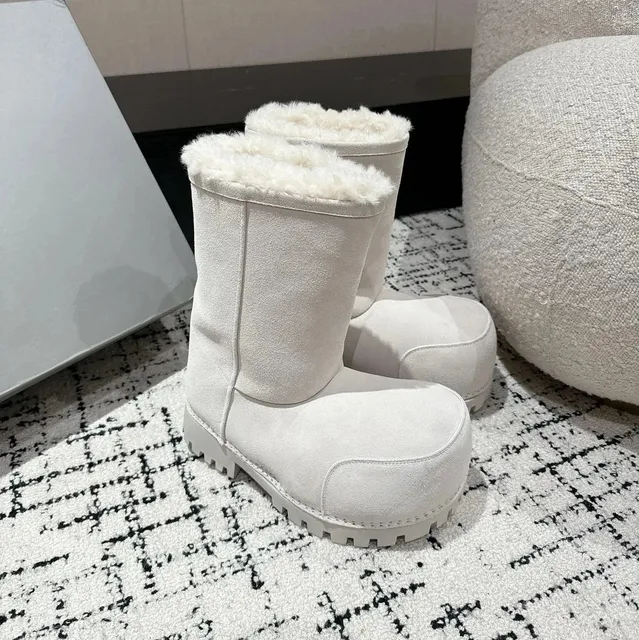 Chunky Winter Boot Faux Fur Lined