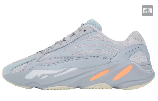 Yeezy 700 Wave Runner