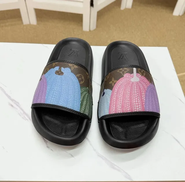 Louis Vuitton Slide Sandal Pumpkin Print