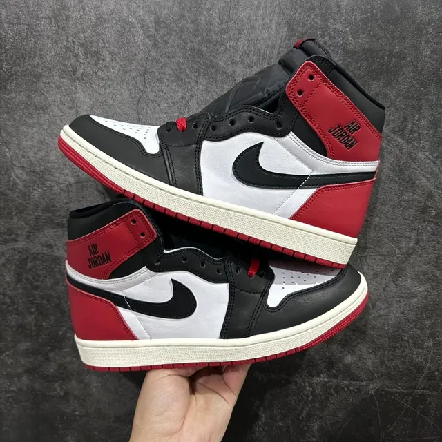 AJ1黑脚趾 消失的飞翼 40.5-47.5