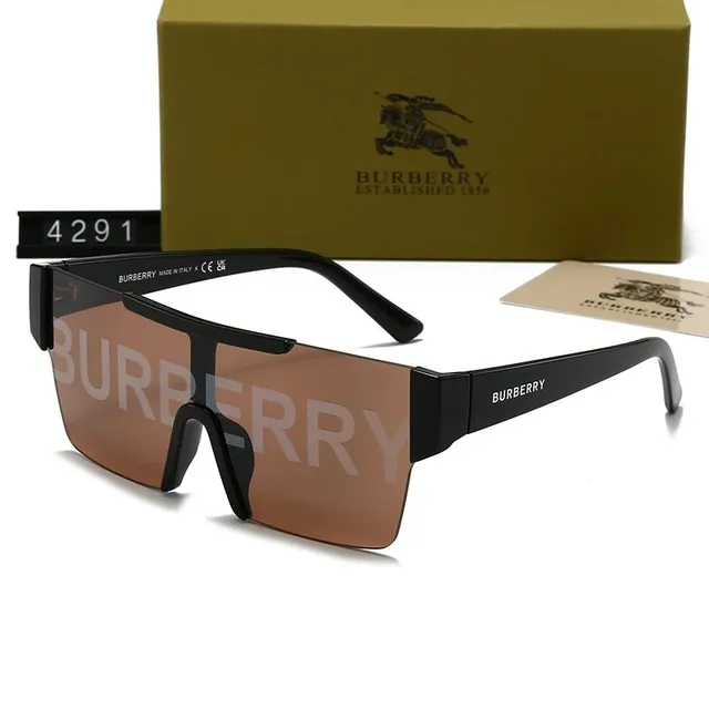 Burberry Shield Sunglasses Logo Lens