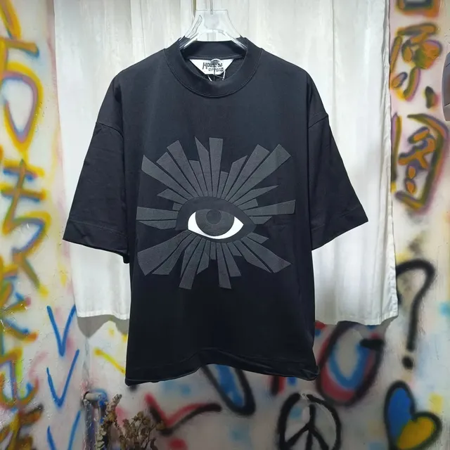 t shirts