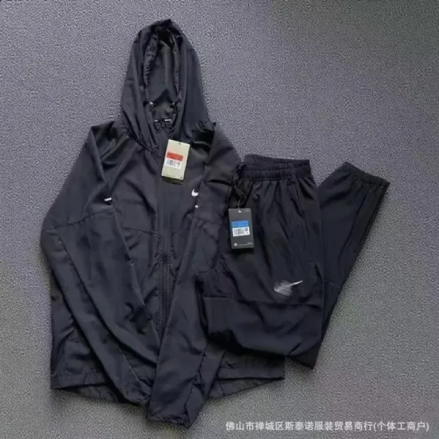 4747+4834 black
