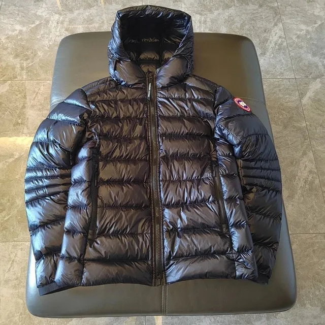 Canada Goose Puffer Jacket Shiny Black