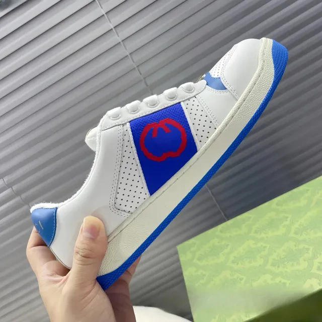 Gucci sneakers