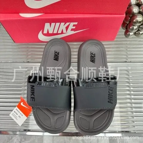 Nike Benassi JDI Just Do It