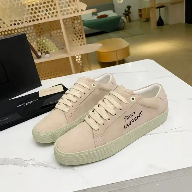 Saint Laurent SL/10 Handwritten Logo