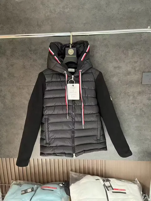 Moncler Quilted Hooded Jacket Ribbed Sleeve