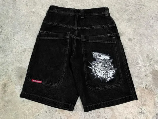 D12 black