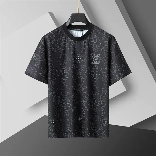 Louis Vuitton T-Shirt Monogram Print