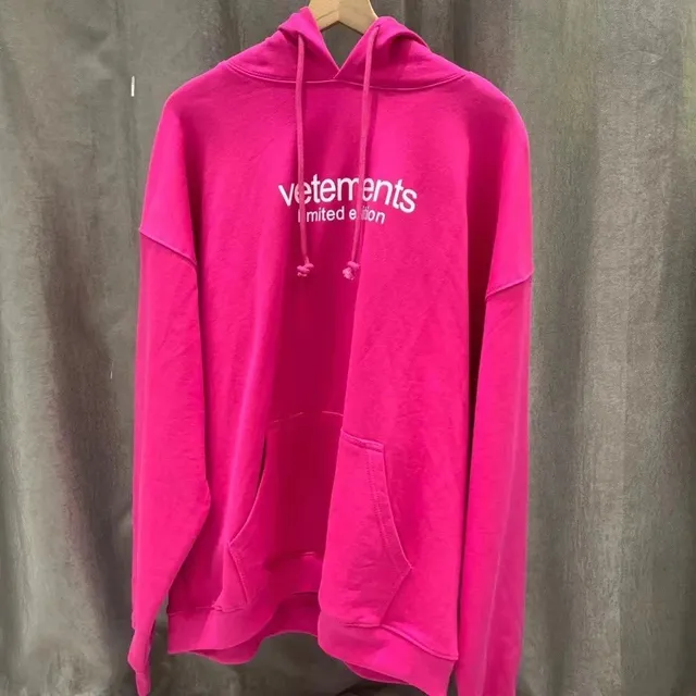 Vetements hoodies sweatshirts