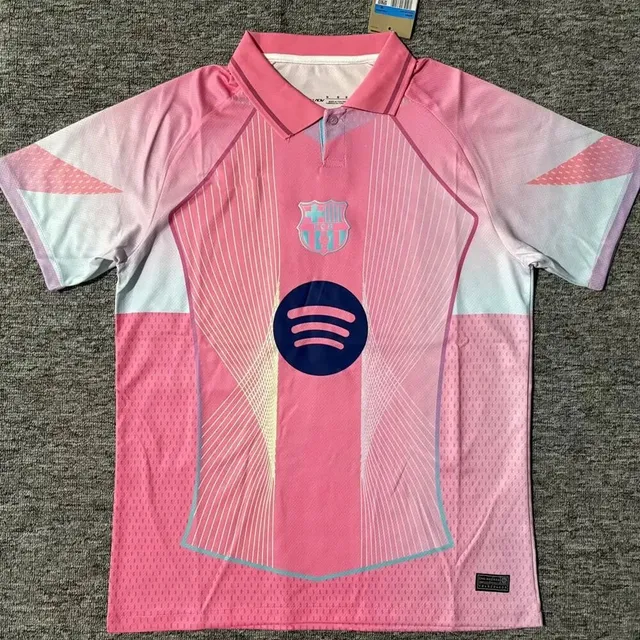 25-26巴萨粉色POLO衫