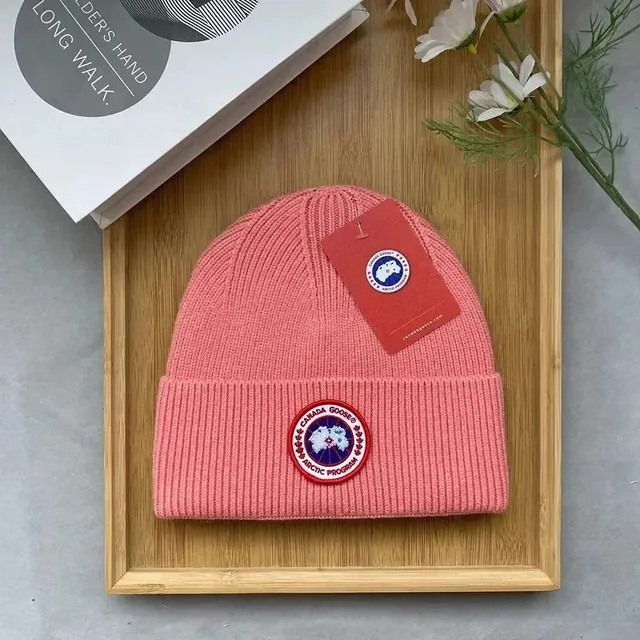 Canada Goose Arctic Program Beanie Coral Pink