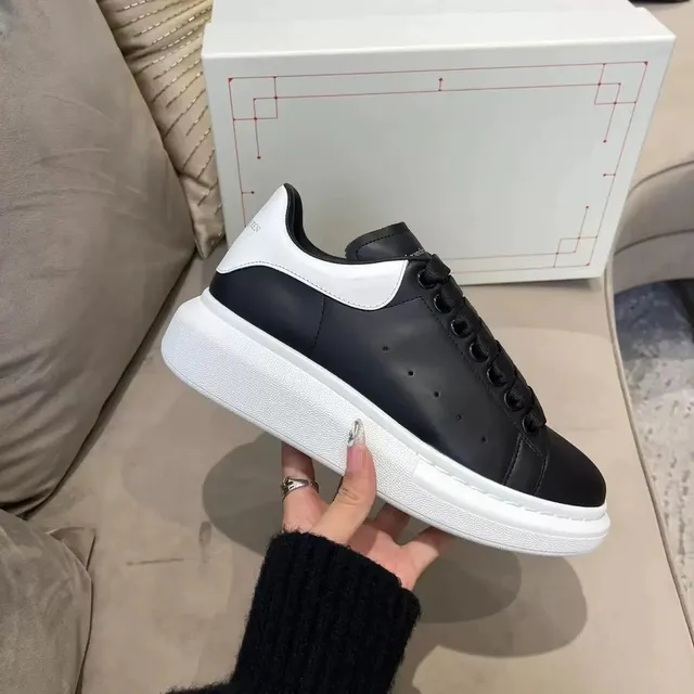 黑白尾