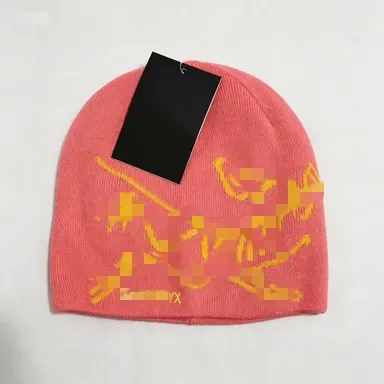 玫粉色
