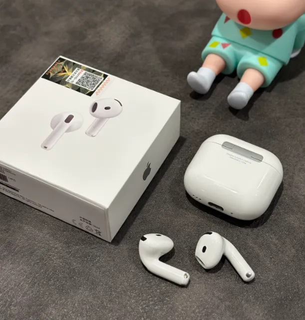 AirPods4