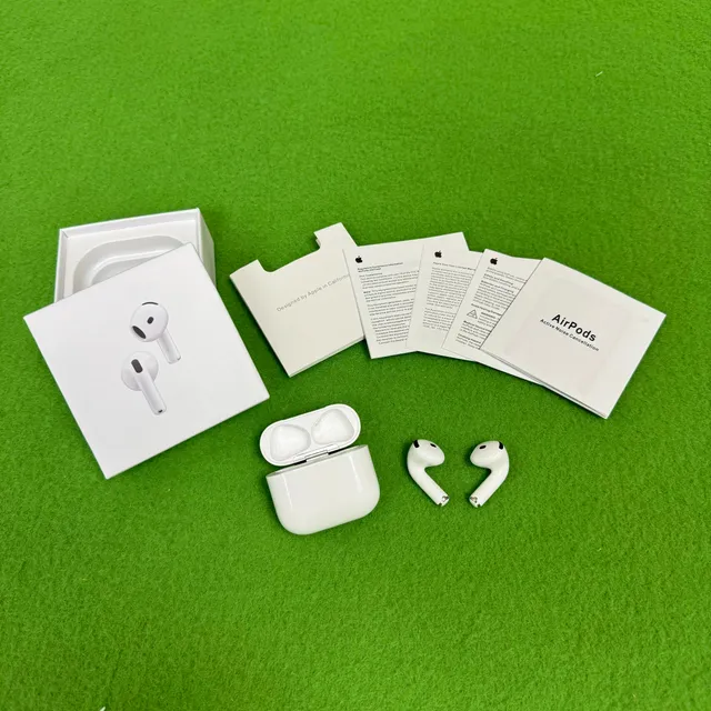 Apple AirPods Active Noise Cancellation