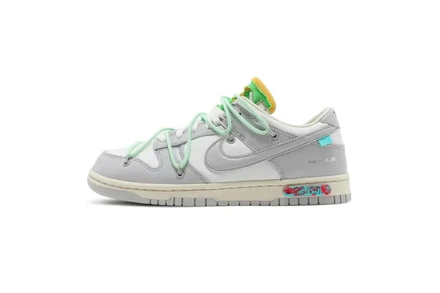 Nike Dunk Low Off-White