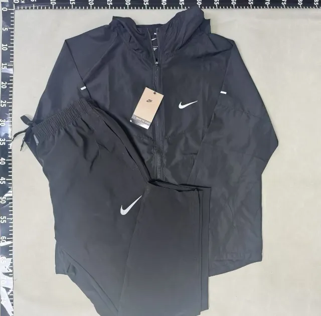 Nike Windrunner Jacket and Joggers Set Black