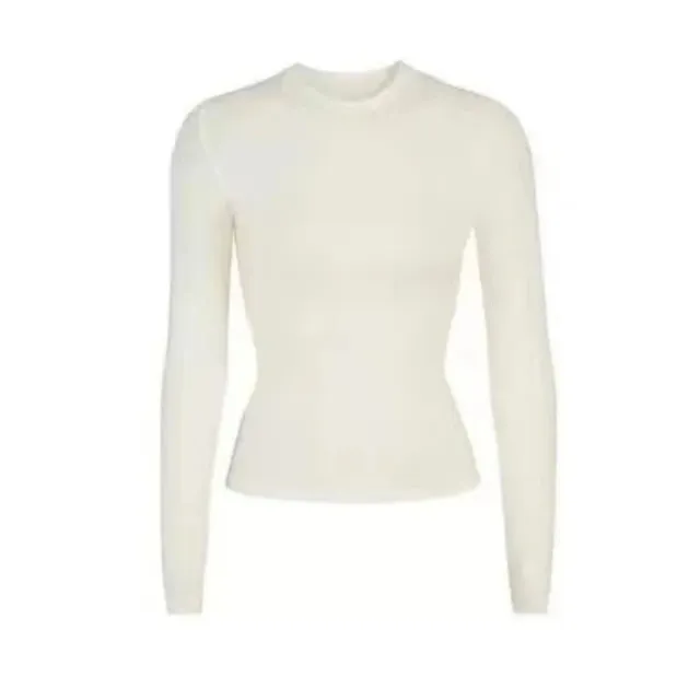 SKIMS Long-Sleeve Knit Top Cropped Fit