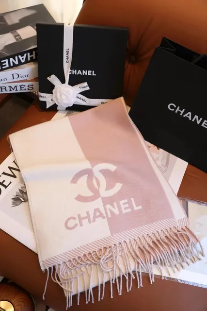 Chanel Logo Scarf Block Color CC Logo