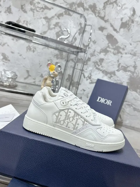 Dior sneakers