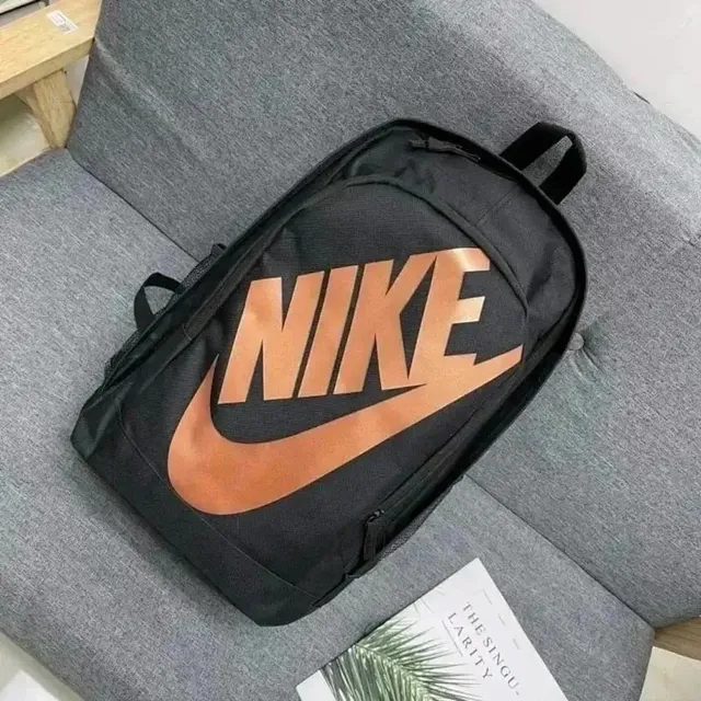 Nike Classic Backpack Large Swoosh Logo