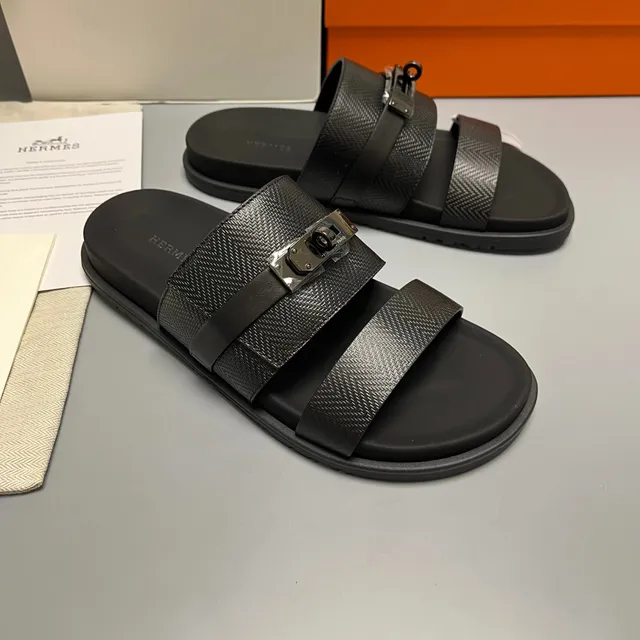 Hermès Oran Sandal Herringbone Leather