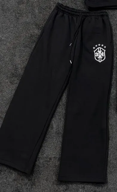 东莞市塘厦空热抽服装厂