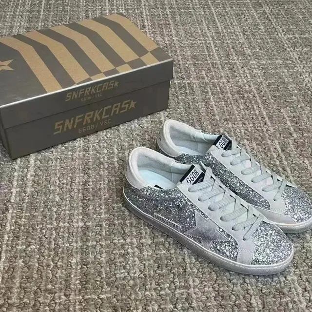 Golden Goose Superstar Glitter Star