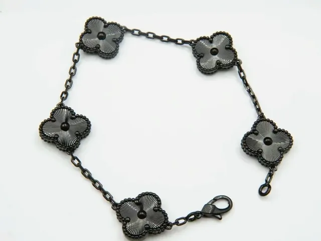 Van Cleef & Arpels Alhambra Bracelet Five Motifs