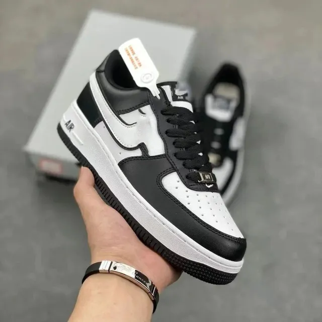 Nike Air Force 1 Low Black White