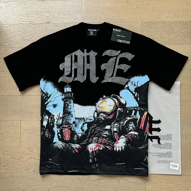 0008黑色