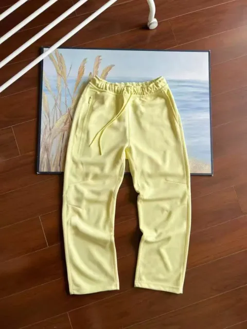 黄色裤子