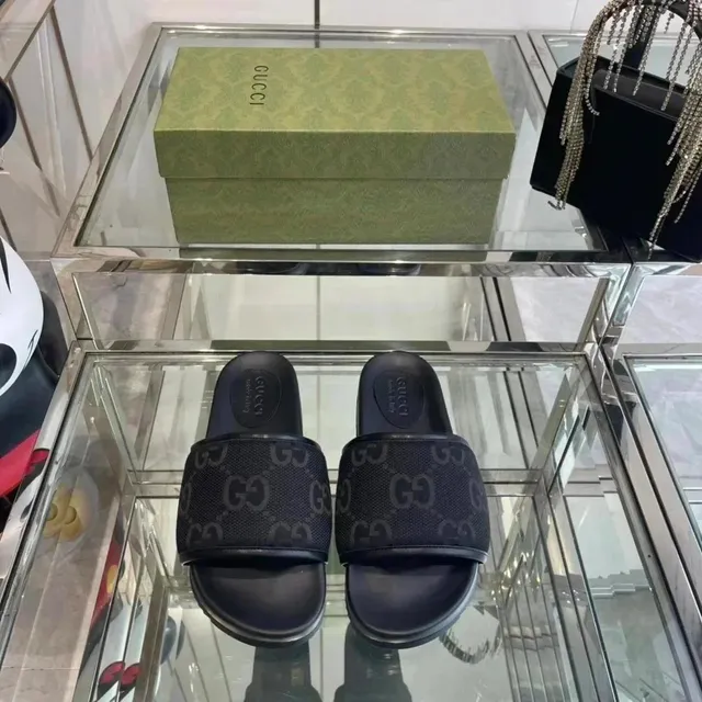 Gucci GG Marmont Slide Monogram Web