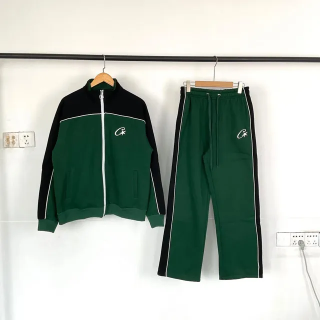 黑拼绿裤子