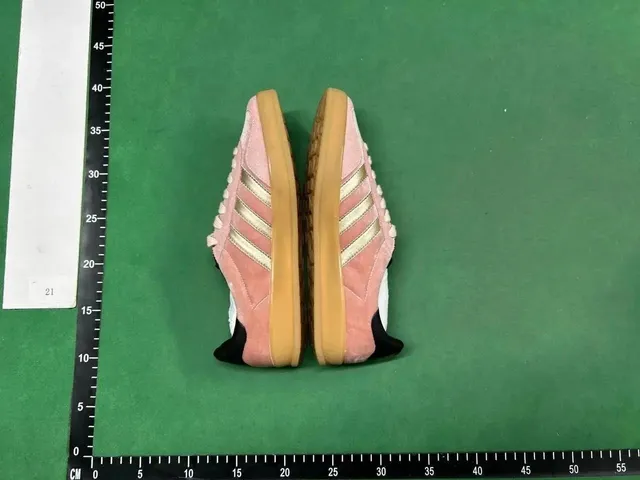 Adidas Gazelle Pink Suede